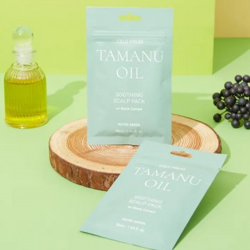 RATED GREEN Raminanti plaukų kaukė „Cold Press Tamanu Oil Soothing Scalp Pack with Black Currant“
